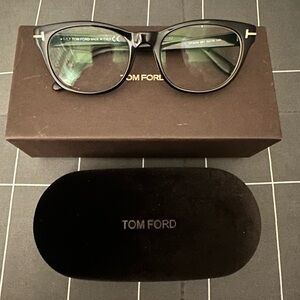 Tom Ford Black Round Eyeglasses